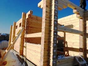 фото строительства деревянного коттеджа под ключ